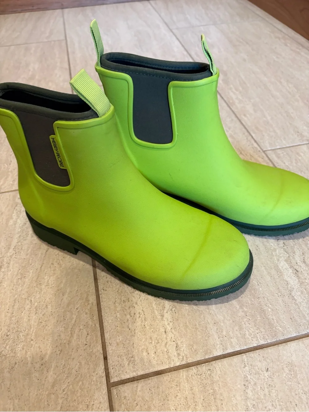 Women's Lime Green Waterproof Rain Boots With Olive Green Trim